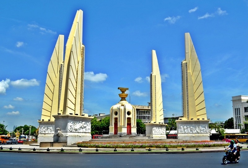 Democracy Monument