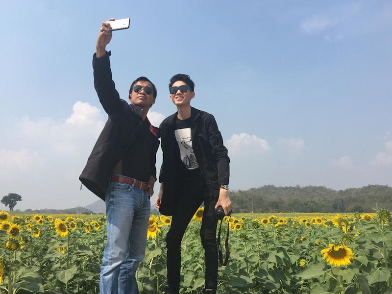 Manee Sorn Sunflower Field